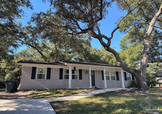 Photo 1 of Single family home for sale at 8240 Sedgefield Dr, Pensacola, FL 32507 | MLS# 689596 | Listing updated on 2026-09-27