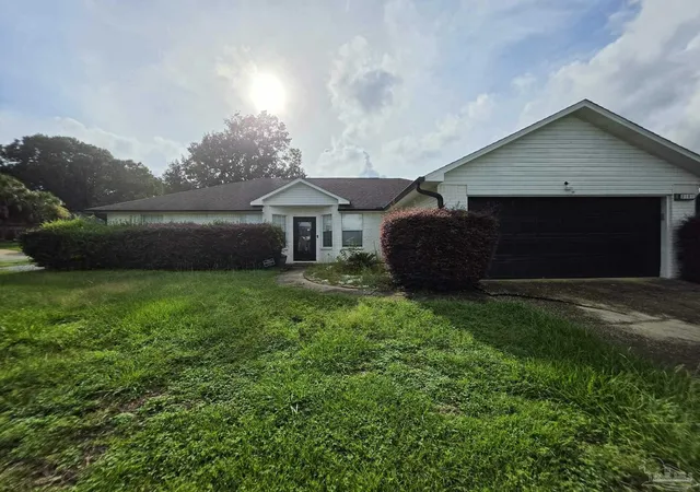 Photo 13 of Single family home for sale at 3101 Lost Crk Dr, Cantonment, FL 32533 | MLS# 688884 | Listing updated on 2026-09-13