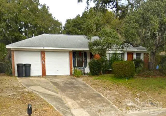 Photo 2 of Single family home for sale at 223 Holmes Blvd, Fort Walton Beach, FL 32548 | MLS# 689992 | Listing updated on 2026-10-12