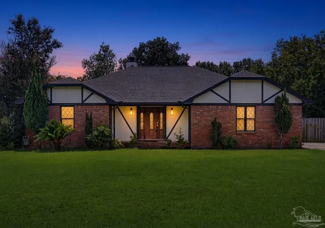 Photo 3 of Single family home for sale at 3883 Bay Wind Dr, Gulf Breeze, FL 32563 | MLS# 688421 | Listing updated on 2026-09-02