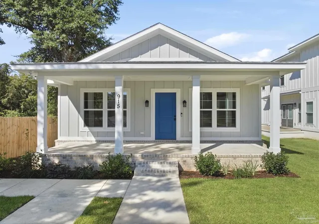 Photo 1 of Single family home for sale at 915 N B St, Pensacola, FL 32501 | MLS# 686170 | Listing updated on 2026-10-02