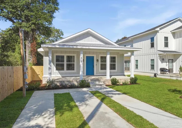 Photo 3 of Single family home for sale at 915 N B St, Pensacola, FL 32501 | MLS# 686170 | Listing updated on 2026-10-02