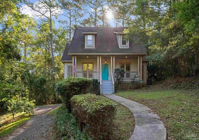 Photo 1 of Single family home for sale at 102 Bell Ct, Daphne, AL 36526 | MLS# 688836 | Listing updated on 2026-09-19