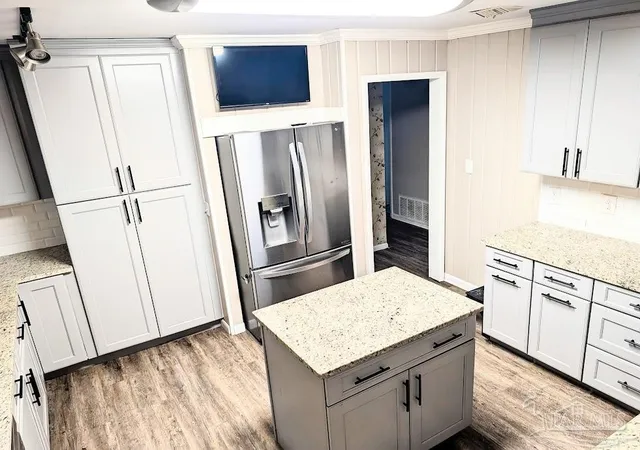 Photo 4 of Single family home for sale at 482 N 77th Avenue, Pensacola, FL 32506 | MLS# 688478 | Listing updated on 2026-09-03
