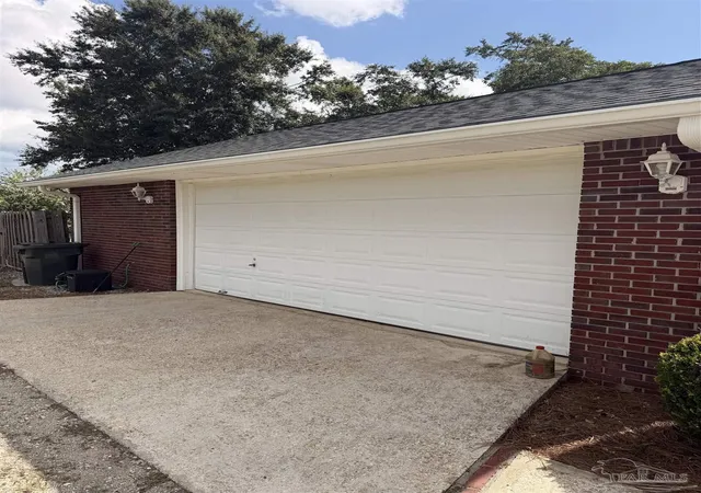 Photo 4 of Single family home for sale at 2346 Crabtree Church Rd, Molino, FL 32577 | MLS# 688519 | Listing updated on 2026-09-11