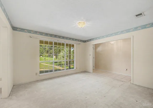 Photo 4 of Single family home for sale at 6342 Confederate Dr, Pensacola, FL 32503 | MLS# 688776 | Listing updated on 2026-09-13