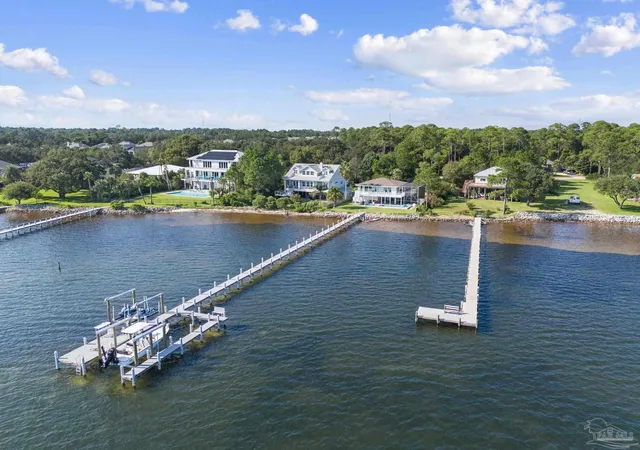 Photo 1 of Single family home for sale at 5469 Soundside Dr, Gulf Breeze, FL 32563 | MLS# 689387 | Listing updated on 2026-09-24