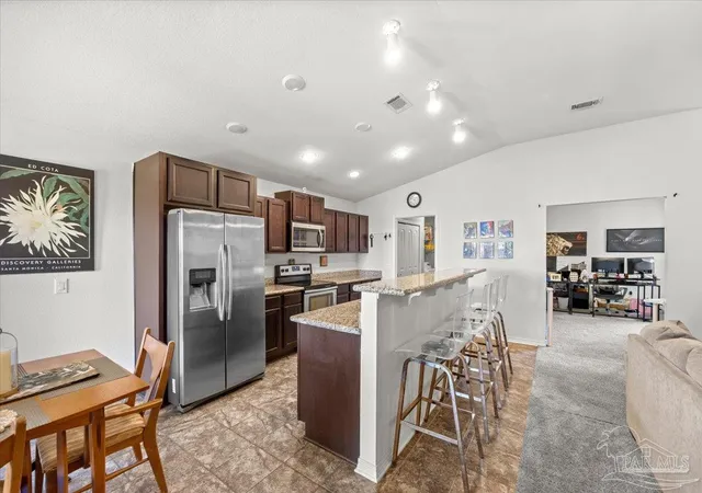 Photo 3 of Single family home for sale at 5508 Peach Dr, Milton, FL 32571 | MLS# 688564 | Listing updated on 2026-09-04