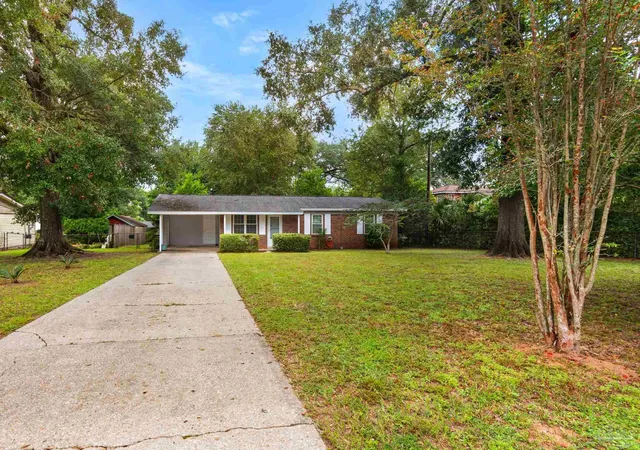 Photo 1 of Single family home for sale at 727 N 77th Avenue, Pensacola, FL 32506 | MLS# 688761 | Listing updated on 2026-09-14