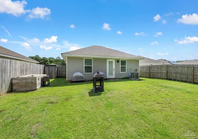 Photo 26 of Single family home for sale at 2509 Sutton Pl Dr, Cantonment, FL 32533 | MLS# 688900 | Listing updated on 2026-09-12
