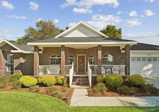 Photo 2 of Single family home for sale at 4220 Lancaster Gate Dr, Milton, FL 32571 | MLS# 690055 | Listing updated on 2026-10-08
