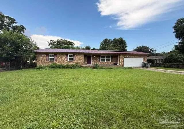 Photo 1 of Single family home for sale at 714 N 59th Avenue, Pensacola, FL 32506 | MLS# 688452 | Listing updated on 2026-09-02