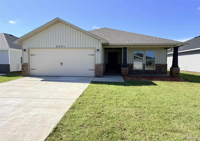 Photo 1 of Single family home for sale at 2501 Privet Berry Dr, Gulf Breeze, FL 32563 | MLS# 688795 | Listing updated on 2026-09-11