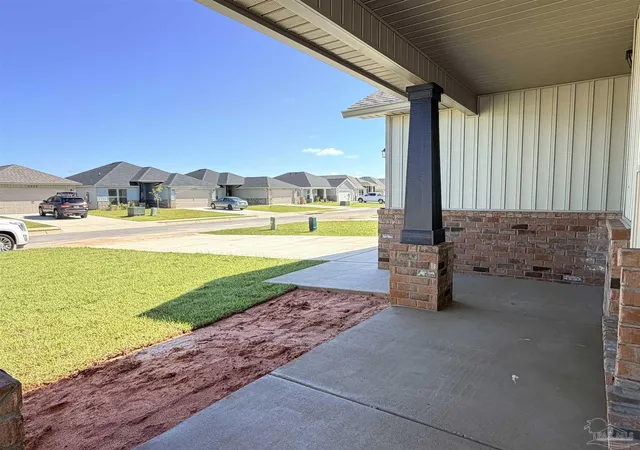 Photo 3 of Single family home for sale at 2501 Privet Berry Dr, Gulf Breeze, FL 32563 | MLS# 688795 | Listing updated on 2026-09-11