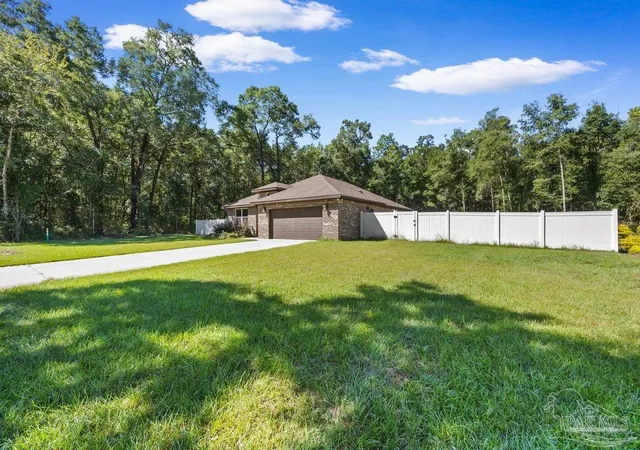 Photo 2 of Single family home for sale at 5245 Burt Ln, Milton, FL 32571 | MLS# 689681 | Listing updated on 2026-10-01