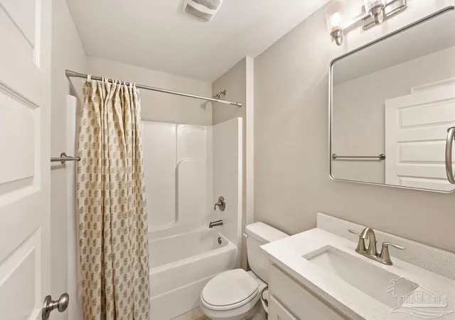 Photo 4 of Single family home for sale at 5245 Burt Ln, Milton, FL 32571 | MLS# 689681 | Listing updated on 2026-10-01