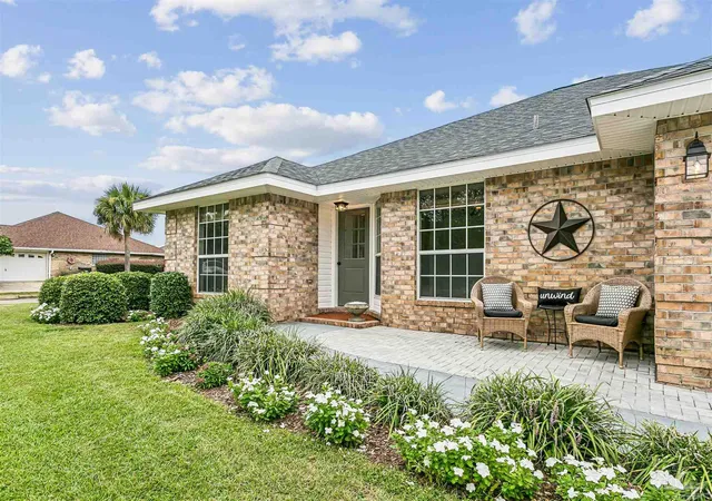 Photo 1 of Single family home for sale at 1329 Connemara Cir, Gulf Breeze, FL 32563 | MLS# 688766 | Listing updated on 2026-09-11