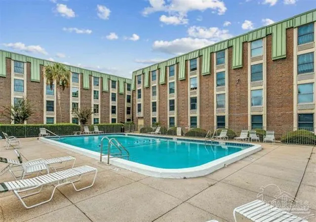 Photo 3 of Single family home for sale at 224 Garden St #232, Pensacola, FL 32502 | MLS# 689941 | Listing updated on 2026-10-05
