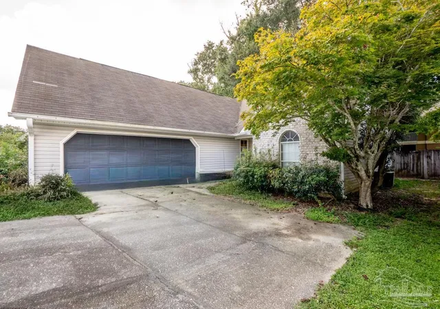 Photo 1 of Sale Pending at 151 Mirabelle Cir, Pensacola, FL 32514 | MLS# 689039 | Listing updated on 2026-10-20