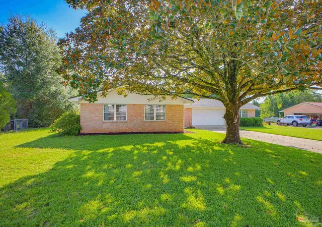 Photo 3 of Single family home for sale at 2216 Zane Grey Ln, Pensacola, FL 32534 | MLS# 689643 | Listing updated on 2026-10-16