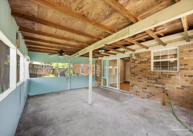 Photo 14 of Single family home for sale at 101 NE Oregon Dr, Fort Walton Beach, FL 32548 | MLS# 689295 | Listing updated on 2026-09-21