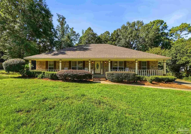 Photo 1 of Single family home for sale at 10045 Fox Fire Pl, Pensacola, FL 32514 | MLS# 688666 | Listing updated on 2026-10-15