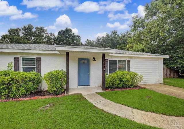 Photo 2 of Single family home for sale at 4743 Pecanwood Pl, Milton, FL 32571 | MLS# 688650 | Listing updated on 2026-09-15
