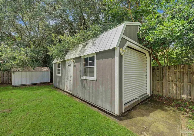 Photo 3 of Single family home for sale at 4743 Pecanwood Pl, Milton, FL 32571 | MLS# 688650 | Listing updated on 2026-09-15