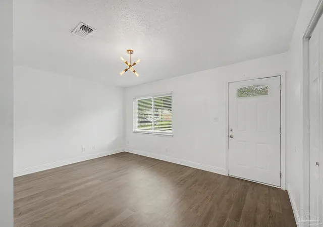 Photo 4 of Single family home for sale at 4743 Pecanwood Pl, Milton, FL 32571 | MLS# 688650 | Listing updated on 2026-09-15
