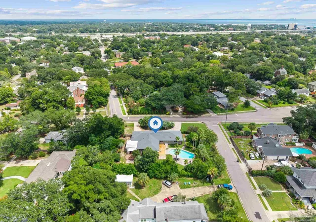 Photo 57 of Single family home for sale at 1401 N A St, Pensacola, FL 32501 | MLS# 687860 | Listing updated on 2026-09-04