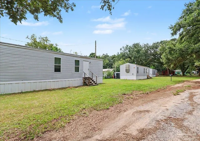 Photo 2 of Multi family home for sale at 6800 Blk Rolling Hills Rd, Pensacola, FL 32505 | MLS# 688785 | Listing updated on 2026-09-11
