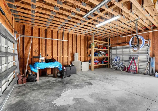 Photo 4 of Single family home for sale at 1834 W Smugglers Cvs Dr #0, Gulf Breeze, FL 32563 | MLS# 690101 | Listing updated on 2026-10-13