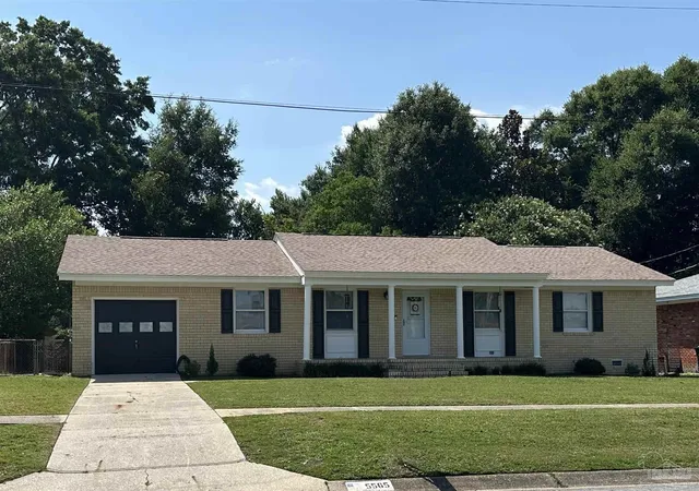Photo 1 of Single family home for sale at 5565 Leesway Blvd, Pensacola, FL 32504 | MLS# 688770 | Listing updated on 2026-10-06