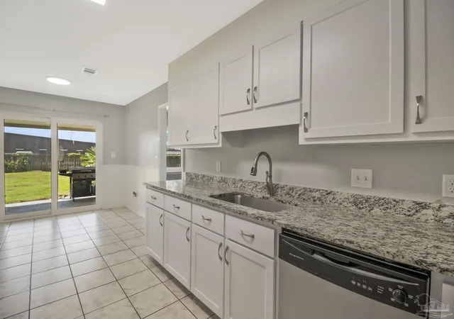 Photo 4 of Single family home for sale at 4605 Laquinta Ct, Milton, FL 32571 | MLS# 688313 | Listing updated on 2026-09-18