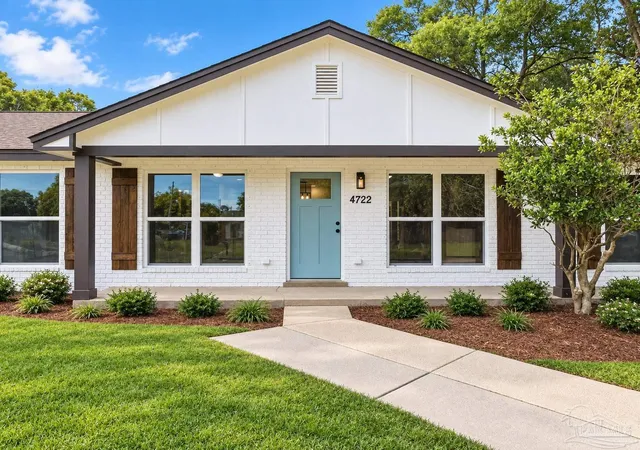 Photo 2 of Single family home for sale at 4722 Lanett Dr, Pensacola, FL 32526 | MLS# 682365 | Listing updated on 2026-10-15