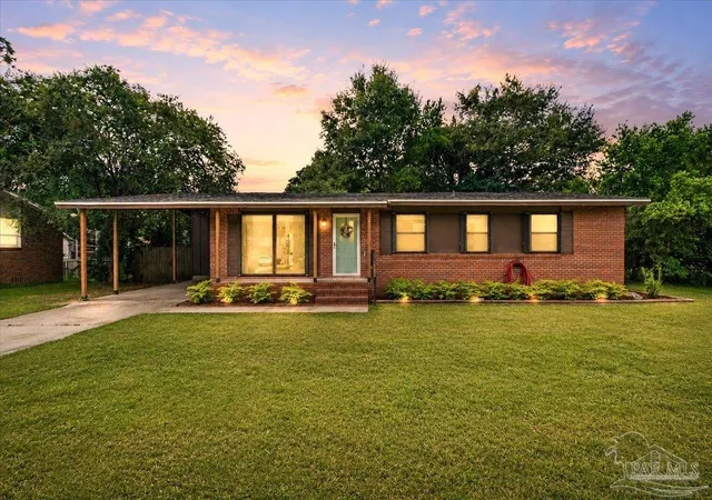 Photo 1 of Single family home for sale at 3709 Whispering Pines Dr, Pensacola, FL 32504 | MLS# 688489 | Listing updated on 2026-10-04