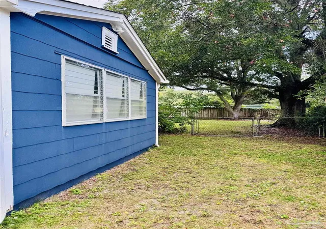 Photo 3 of Single family home for sale at 5 Brandywine Rd, Pensacola, FL 32507 | MLS# 684622 | Listing updated on 2026-10-01