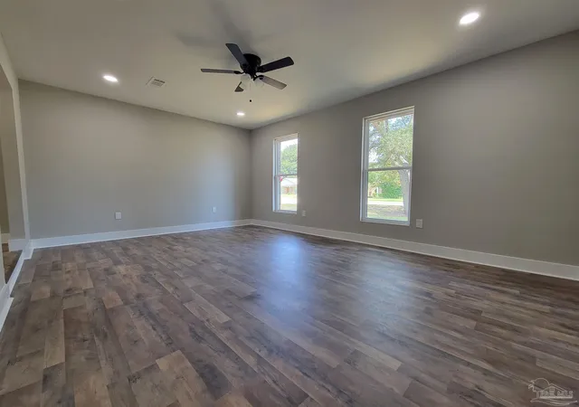 Photo 3 of Single family home for sale at 4201 Burtonwood Dr, Pensacola, FL 32514 | MLS# 689118 | Listing updated on 2026-10-23