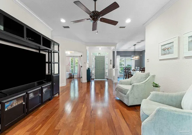 Photo 3 of Single family home for sale at 2739 Sunrunner Ln, Gulf Breeze, FL 32563 | MLS# 688787 | Listing updated on 2026-09-11