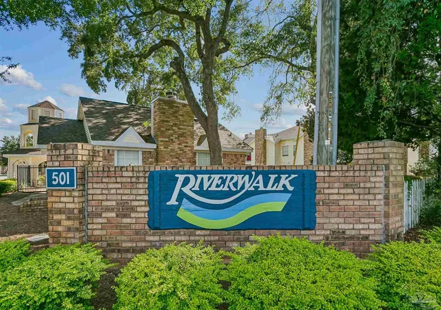 Photo 2 of Condo for sale at 501 E Burgess Rd #F6, Pensacola, FL 32504 | MLS# 688872 | Listing updated on 2026-09-11