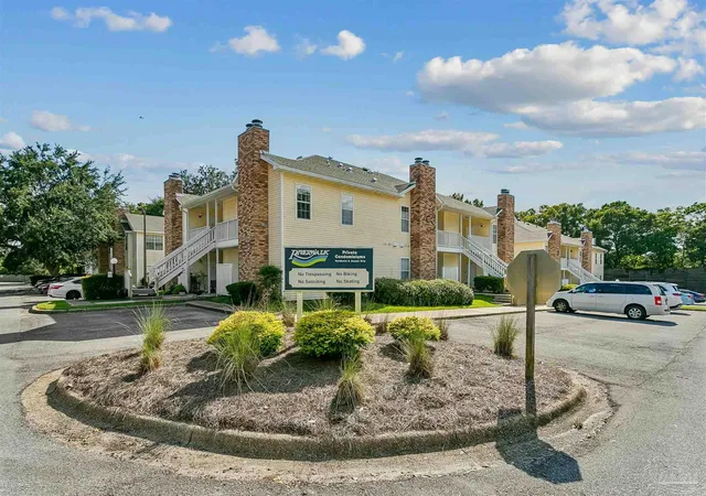 Photo 3 of Condo for sale at 501 E Burgess Rd #F6, Pensacola, FL 32504 | MLS# 688872 | Listing updated on 2026-09-11