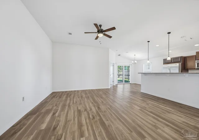 Photo 2 of Single family home for sale at 4403 Oak Vista Ln, Milton, FL 32571 | MLS# 688830 | Listing updated on 2026-09-16