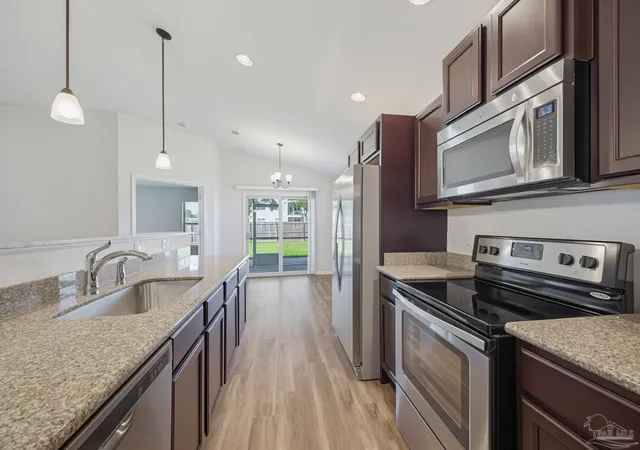 Photo 3 of Single family home for sale at 4403 Oak Vista Ln, Milton, FL 32571 | MLS# 688830 | Listing updated on 2026-09-16
