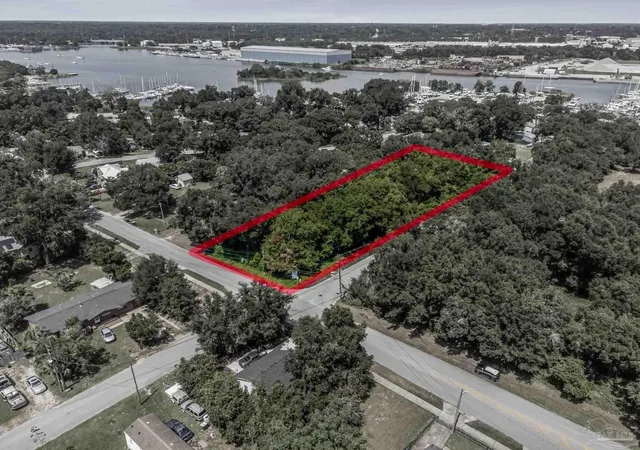 Photo 2 of Sale Pending at Lakewood Rd, Pensacola, FL 32507 | MLS# 688699 | Listing updated on 2026-10-05