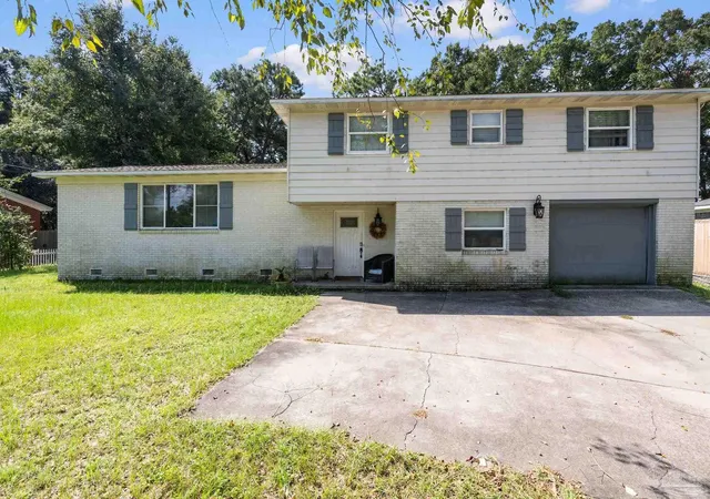 Photo 1 of Single family home for sale at 1115 Dunmire St, Pensacola, FL 32504 | MLS# 688815 | Listing updated on 2026-09-10