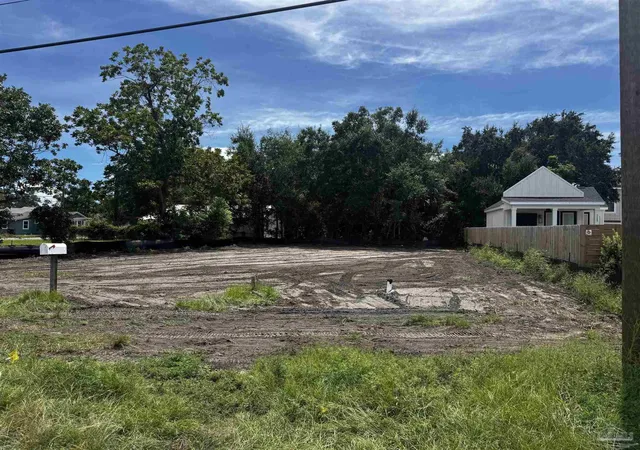 Photo 3 of Land for sale at 1109 W Intendencia St #B, Pensacola, FL 32502 | MLS# 688368 | Listing updated on 2026-09-01