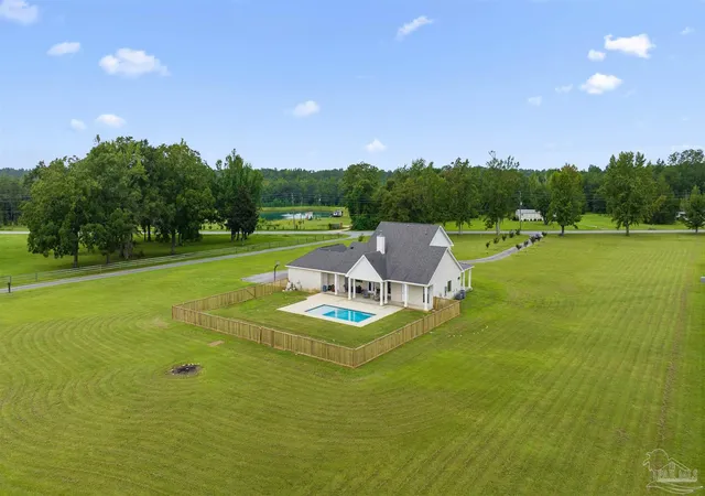 Photo 4 of Single family home for sale at 4880 Hwy 95a, Molino, FL 32577 | MLS# 688400 | Listing updated on 2026-10-09
