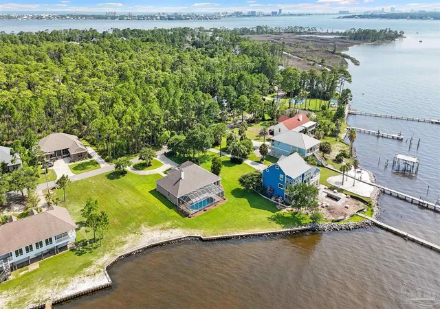 Photo 2 of Single family home for sale at 5450 N Shore Rd, Pensacola, FL 32507 | MLS# 689929 | Listing updated on 2026-10-07
