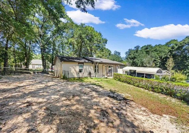 Photo 1 of Single family home for sale at 4581 Riley Rd, Milton, FL 32583 | MLS# 688671 | Listing updated on 2026-09-11