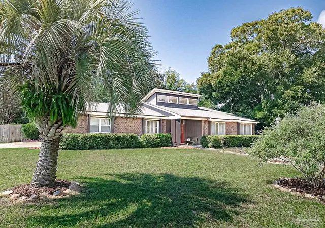 Photo 1 of Single family home for sale at 3495 Brookshire Dr, Pensacola, FL 32504 | MLS# 689752 | Listing updated on 2026-10-20